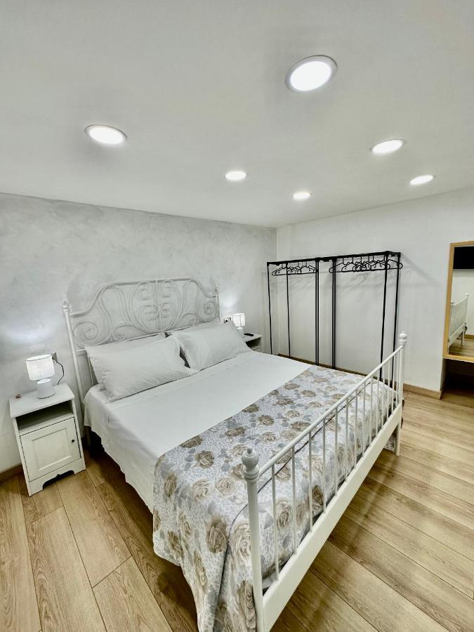 La Casa Di Elisa Appartement Napels Buitenkant foto