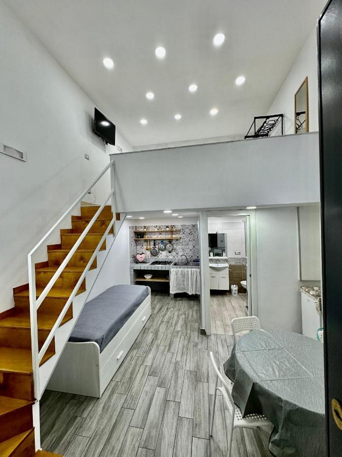 La Casa Di Elisa Appartement Napels Buitenkant foto